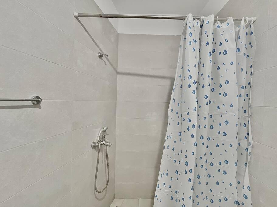 Coral Apartment - City Center ติรานา ภายนอก รูปภาพ