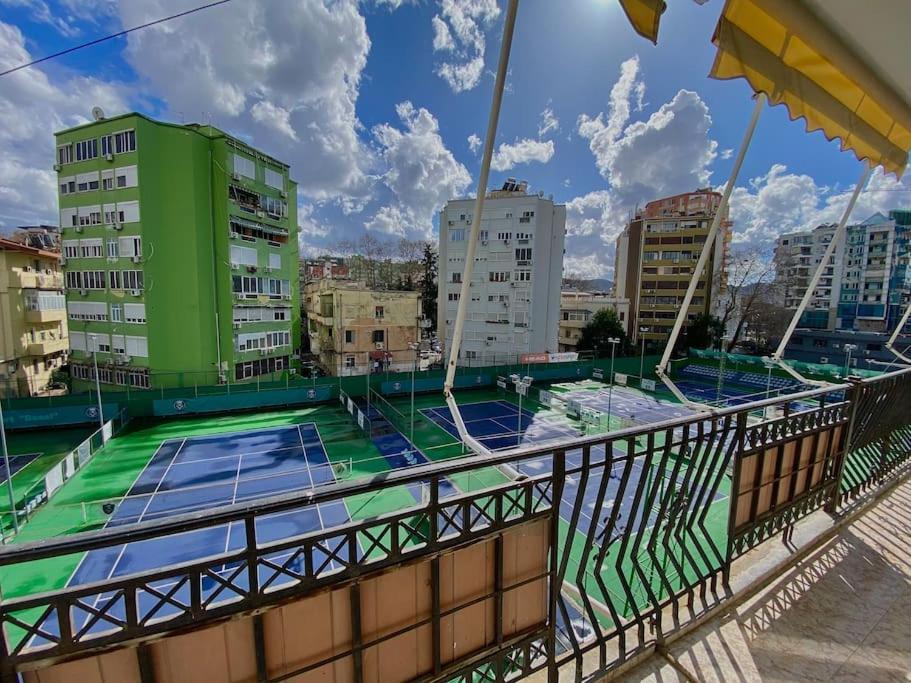 Coral Apartment - City Center ติรานา ภายนอก รูปภาพ